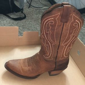 Ariat boots size 6.5
